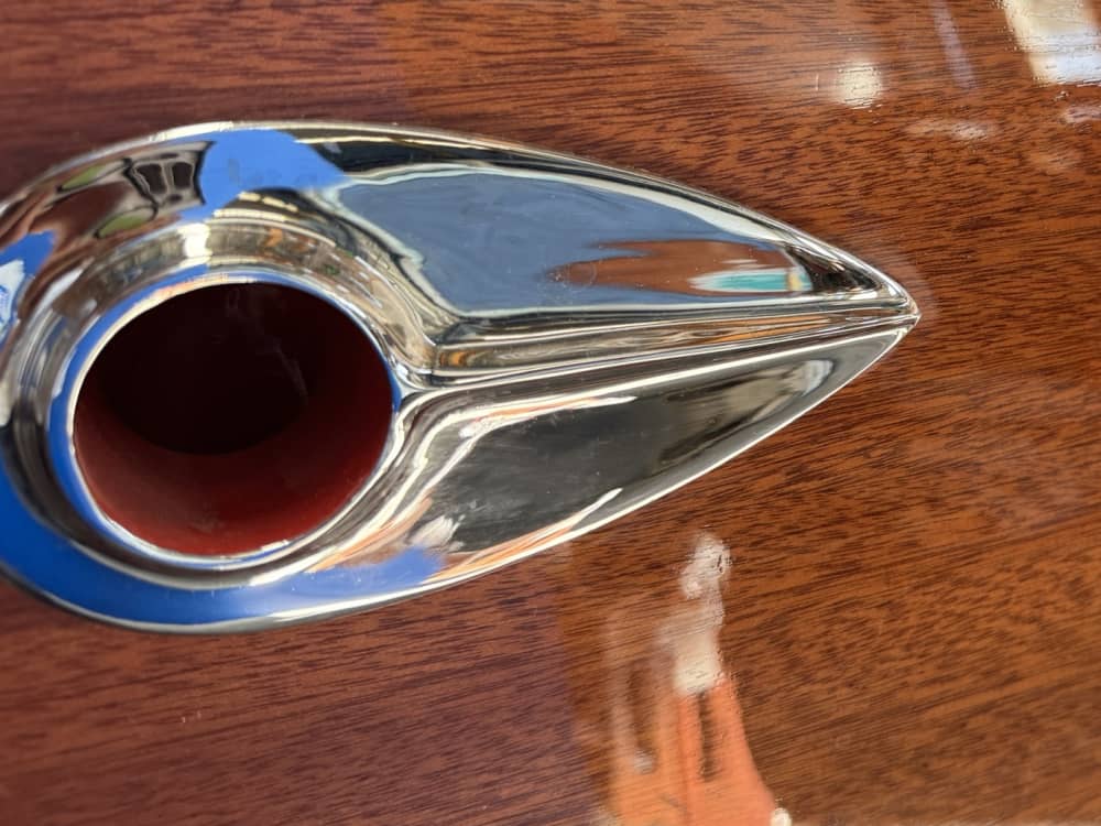 Een ontspannen uitje naar Lazise: een boottocht van 3 uur op een motorboot.