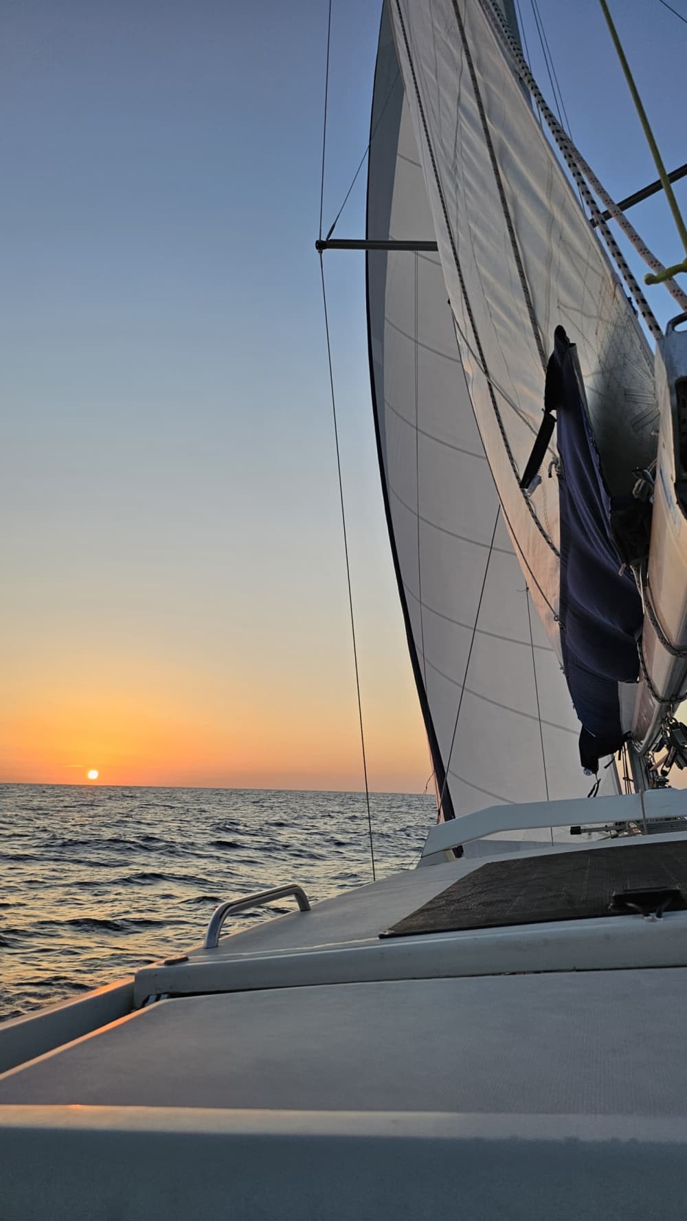 Bonifacio by Sailboat 7 hours: Luxury, Relaxation and Sublime Landscapes