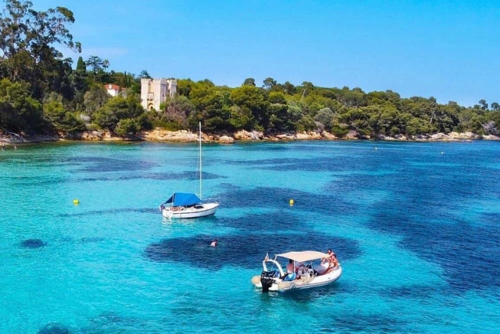 Αποκλειστικό απόγευμα στα νησιά Λερίν