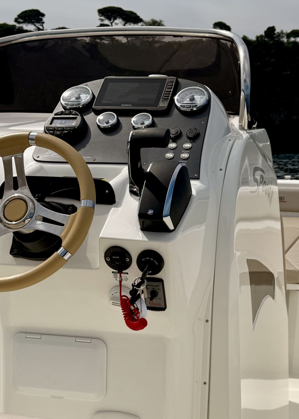 Tour exclusivo de Capri con visita a grutas y tiempo libre en la isla.