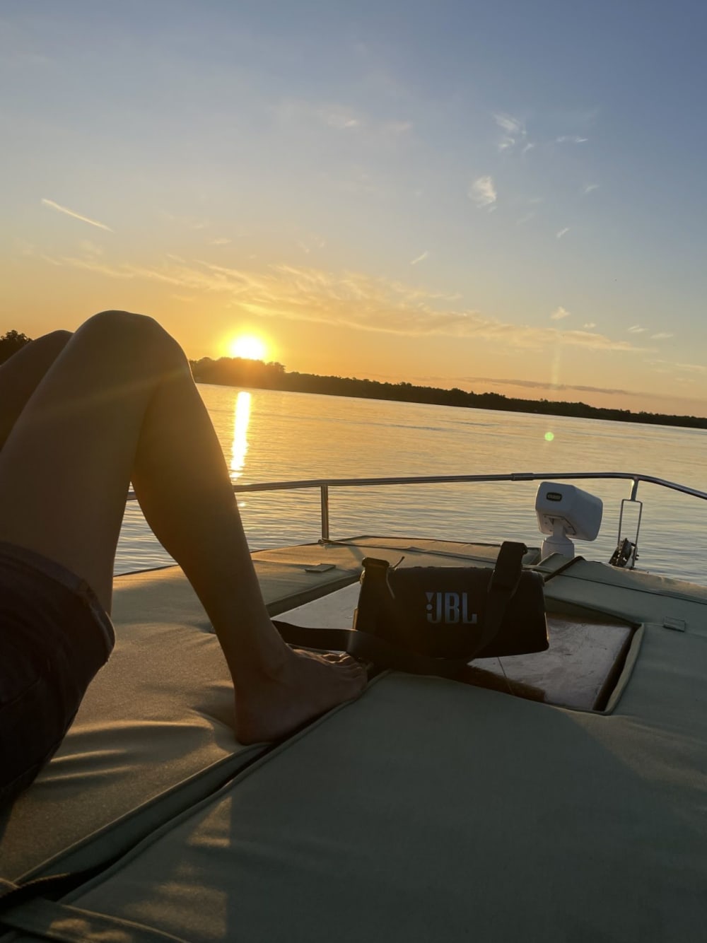 Flavors of the Delta: 5-Hour Food & Chill Boat Tour