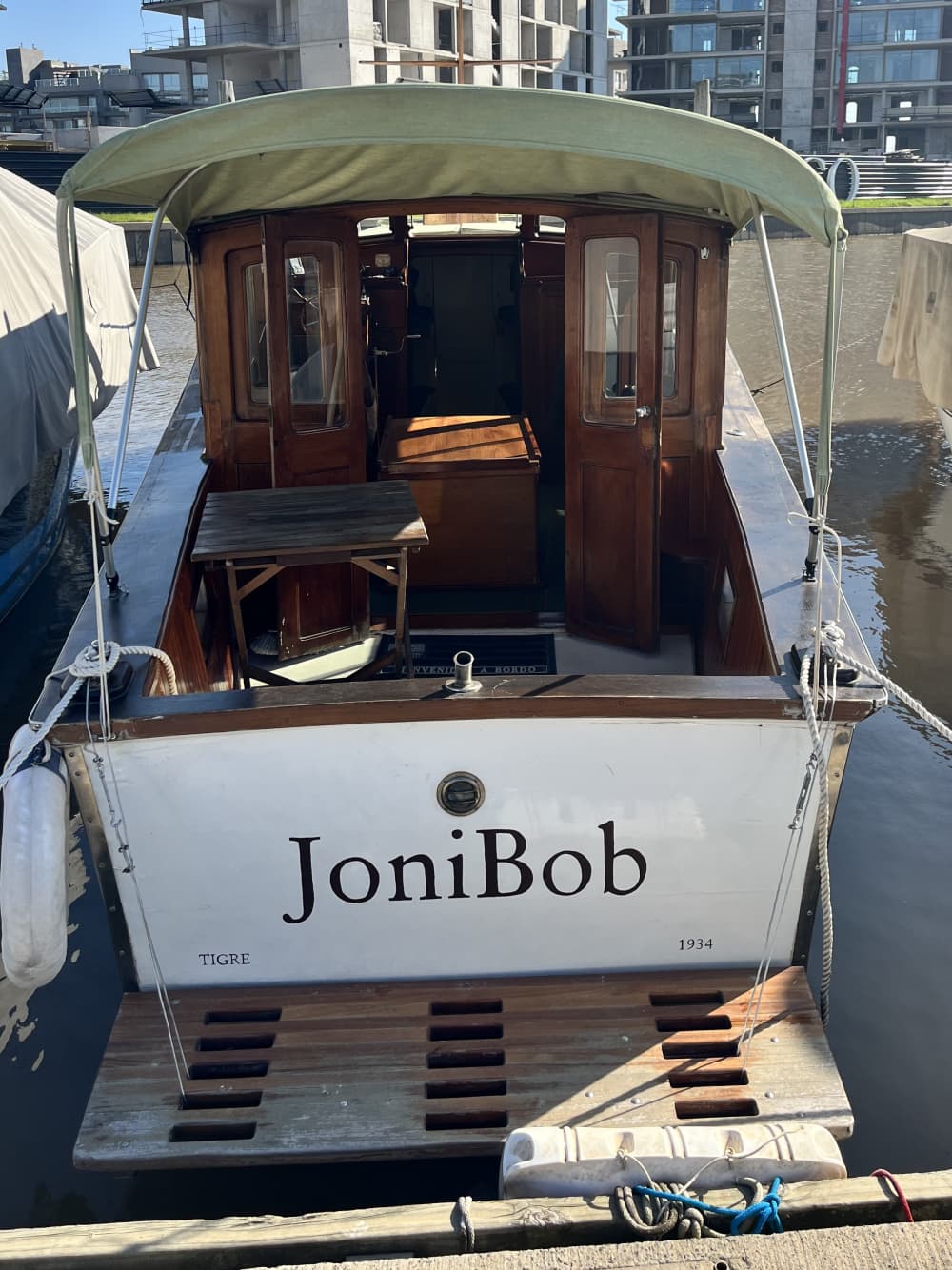 Flavors of the Delta: 5-Hour Food & Chill Boat Tour