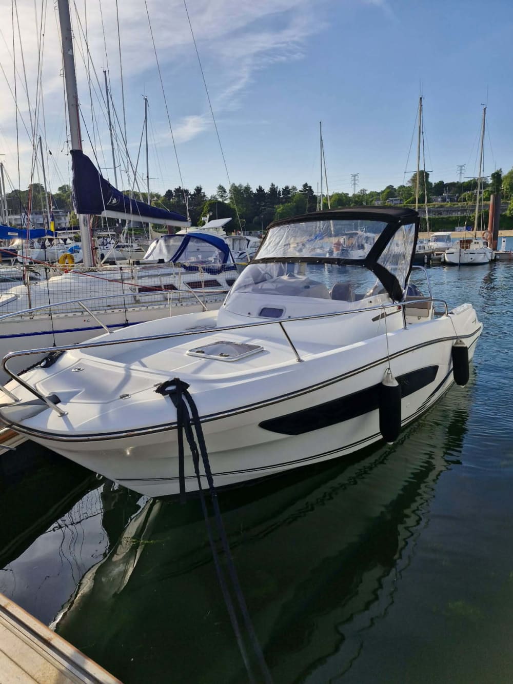 Profitez de 9h sur un bateau à moteur à Brest