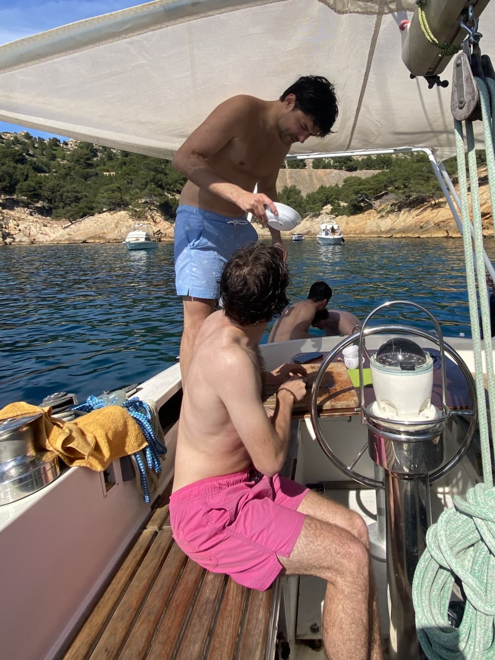 Full-day sailboat rental in Marseille