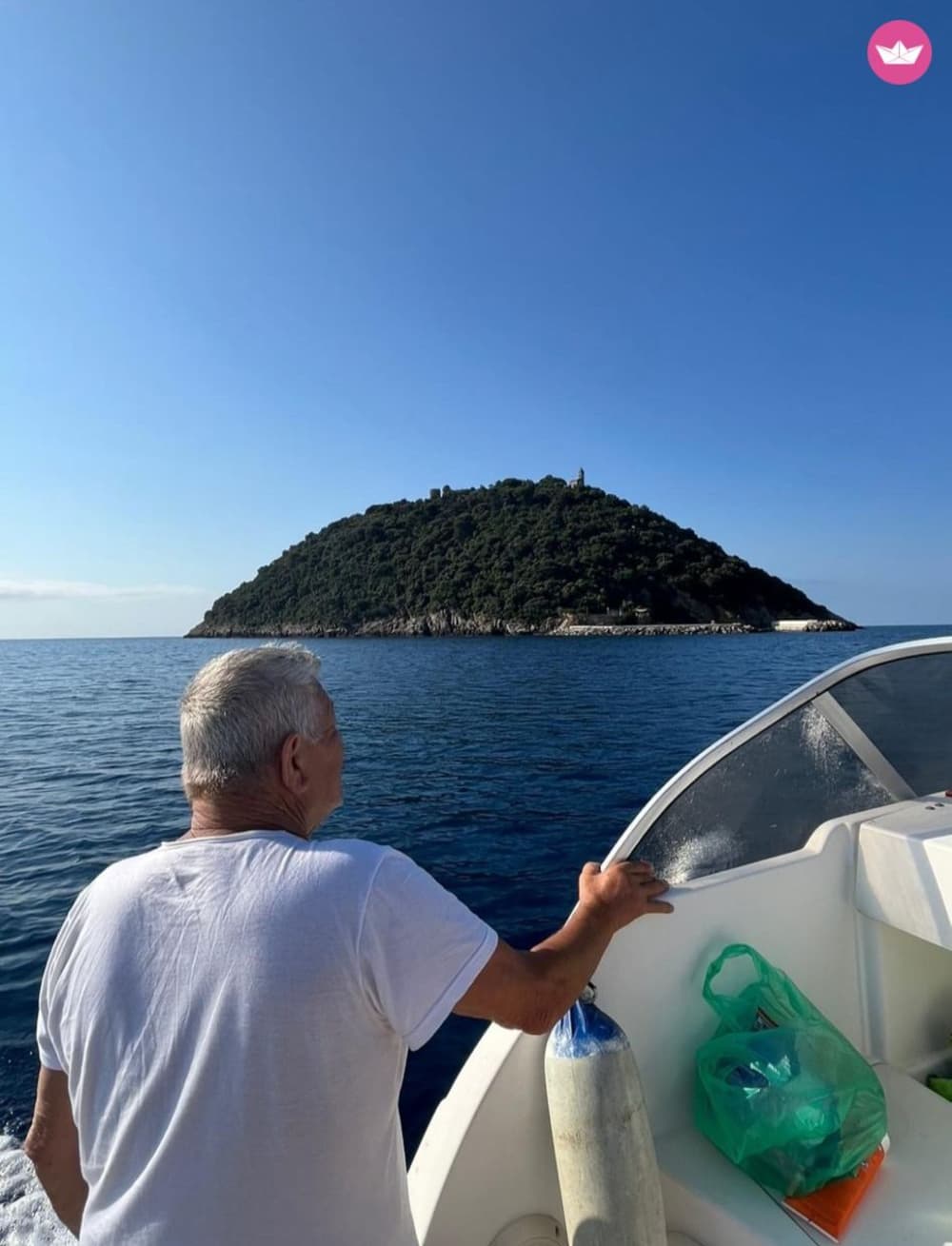 Gallinara und die Burg: Ein halbtägiger Küstenausflug