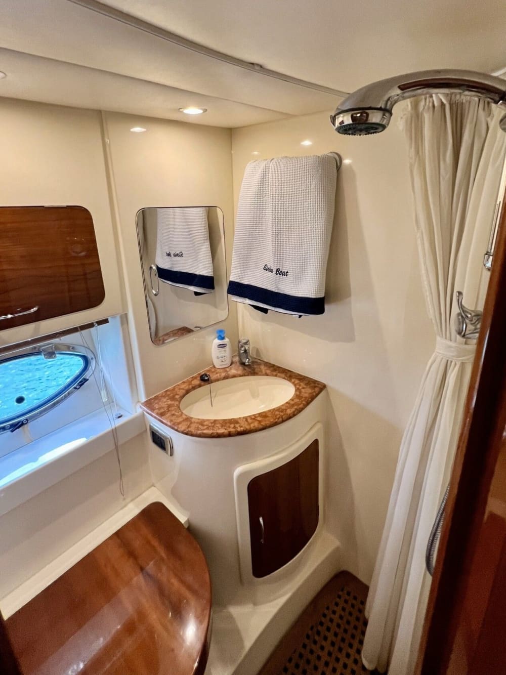 Blask Capri: jednodniowa wycieczka z Amalfi