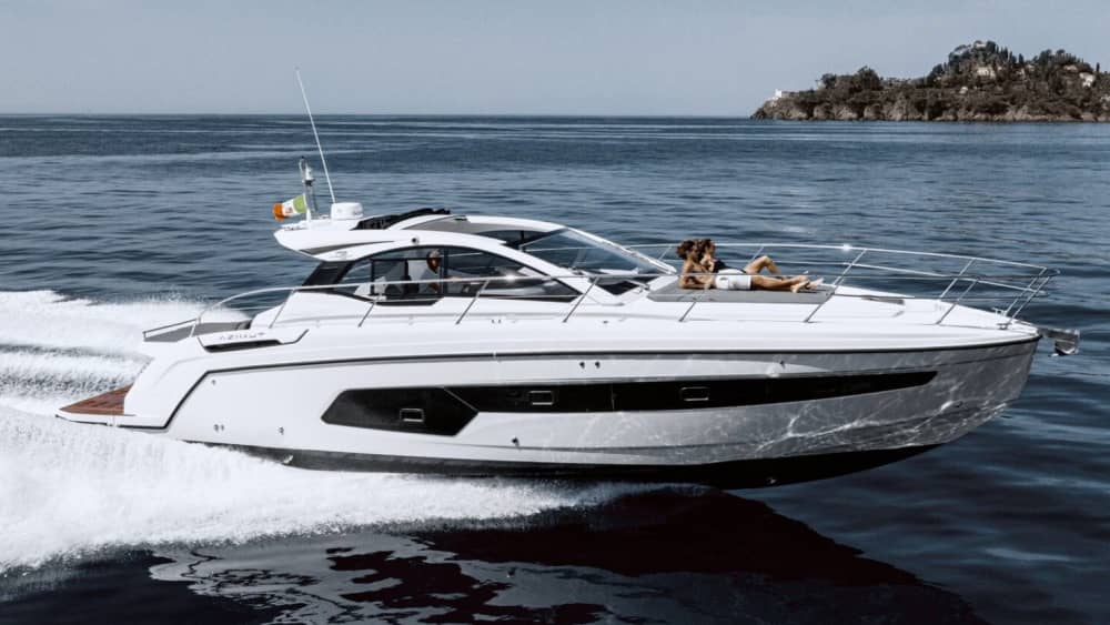 Capri Island Boat Tour – Faraglioni, Sea Caves & Swimming