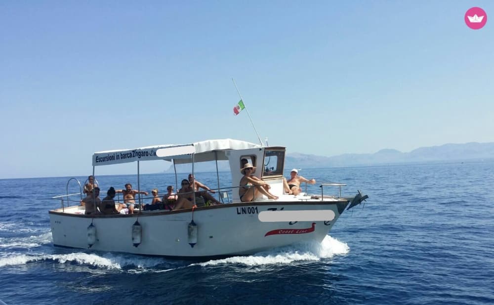 Celebration among the Waves: Exclusive Bachelor/Hen Party in the Gulf of Castellammare