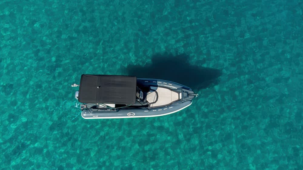 Goditi 9 ore su un motoscafo a Syvota