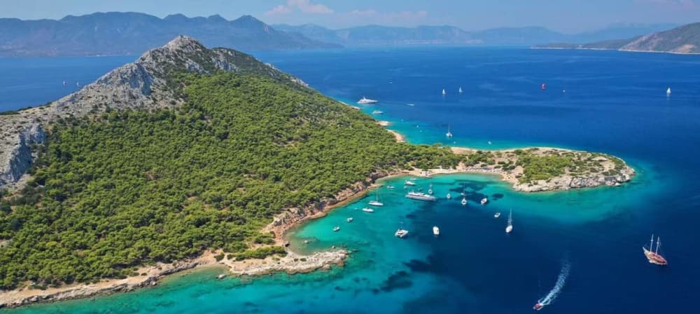 Morning Glow: A Private Cruise Along the Athens Shoreline