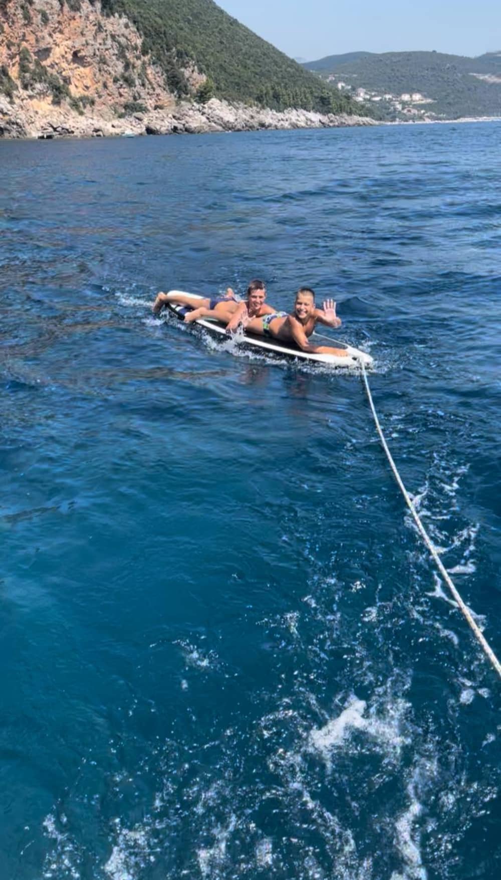 Heldagskryssning i Kotorbukten – 7 timmar historia och avkoppling