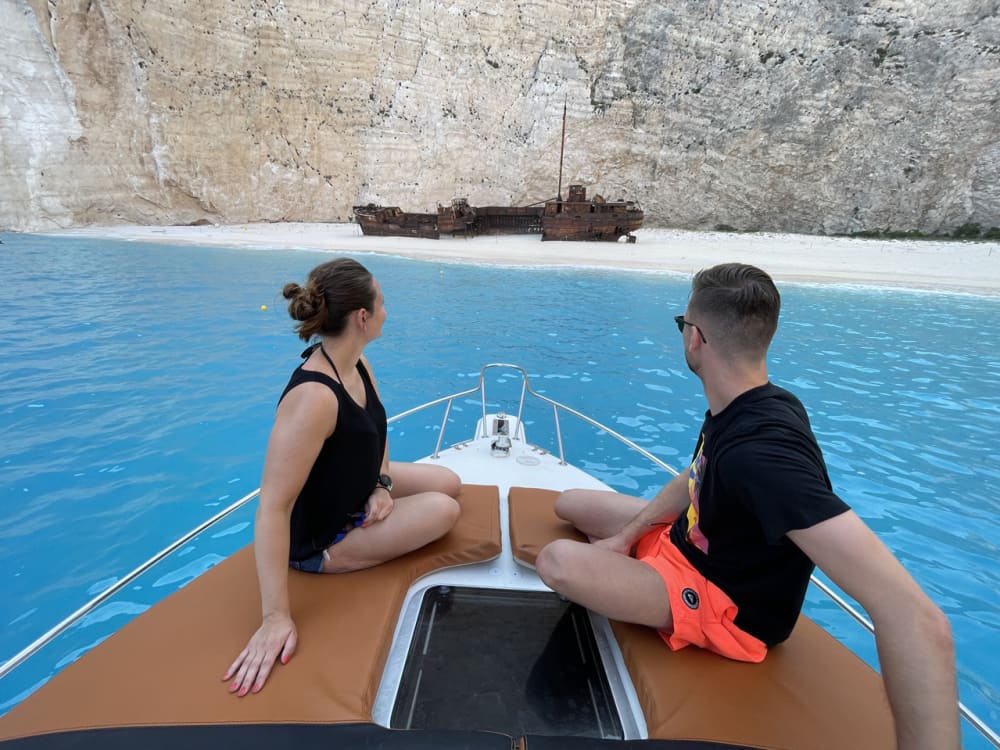Nord-Zakynthos auf dem Seeweg – Navagio Shipwreck Beach & Blaue Grotten