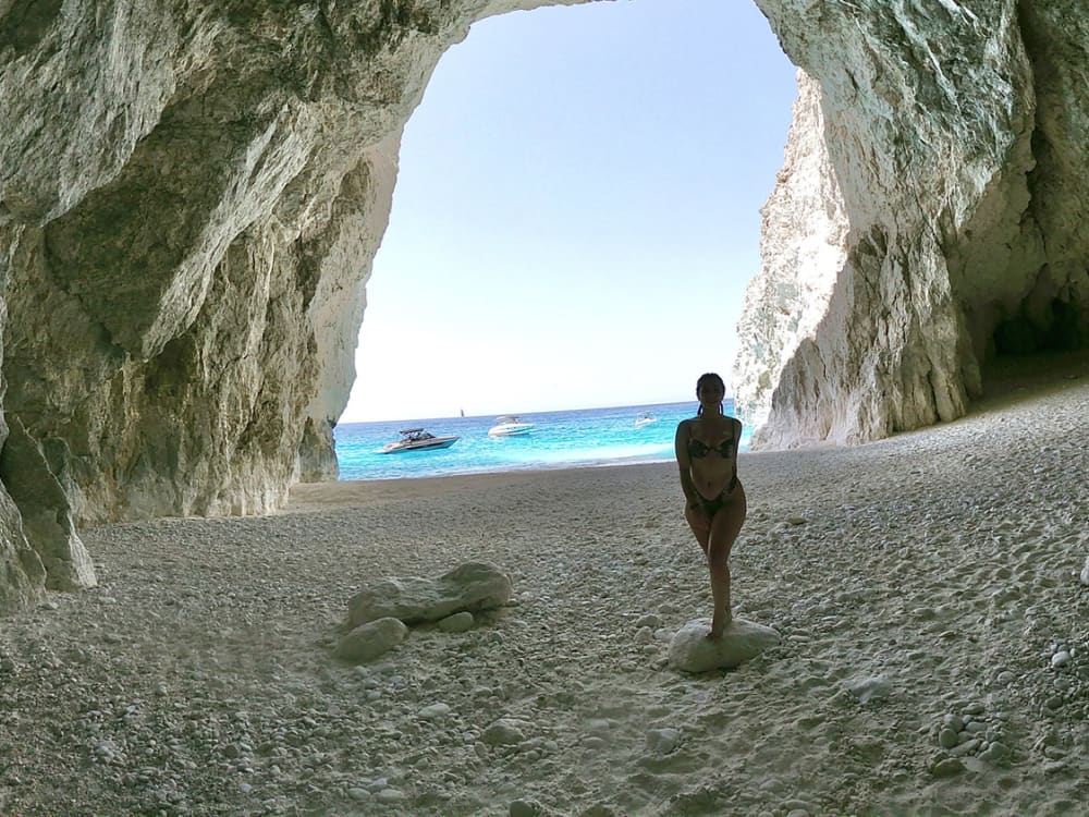 Kort & Konstig Zakynthos-kryssning – Grottor, Bad & Romantik