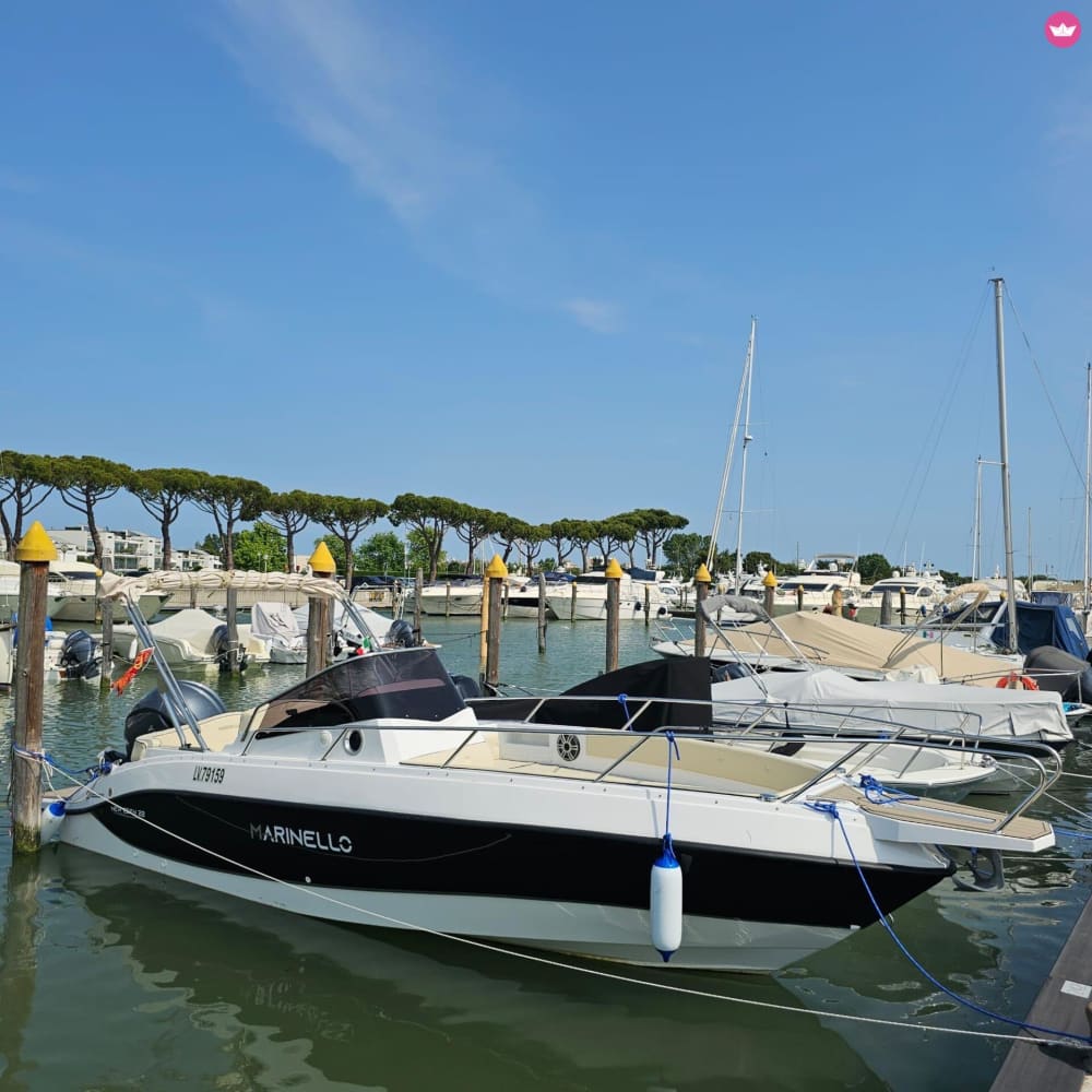Il fascino della costa di Jesolo: una fuga privata di 4 ore al mare con aperitivo