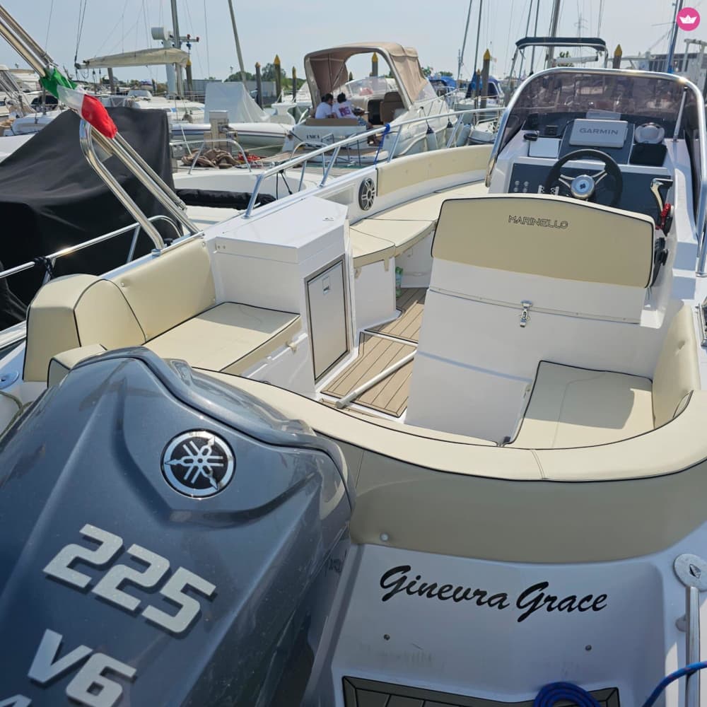 Il fascino della costa di Jesolo: una fuga privata di 4 ore al mare con aperitivo