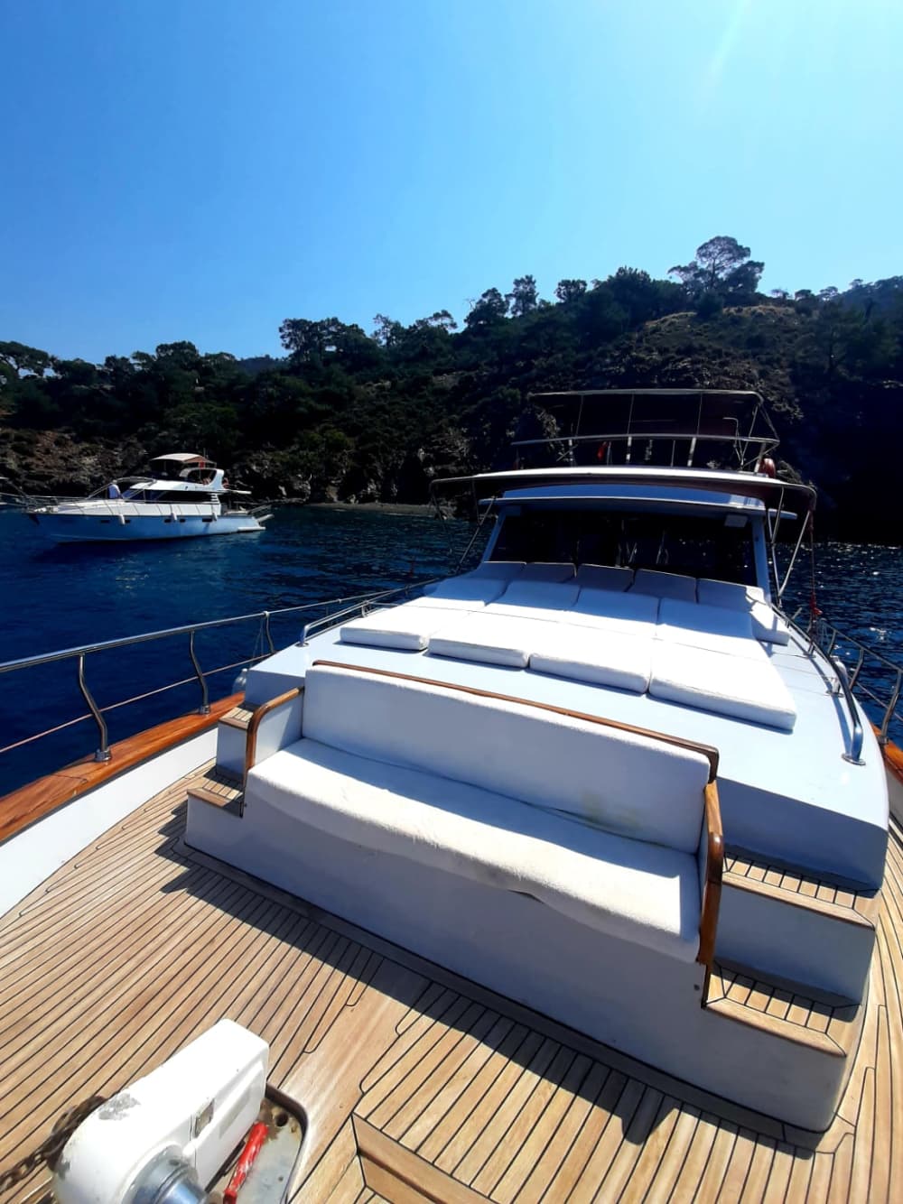 Sun, Swim & Savor: Your Ultimate Fethiye Boat Escape
