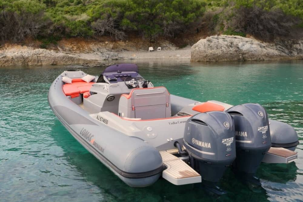 Sea Adventure: Lavezzi, Caves and Secret Beaches from Porto-Vecchio