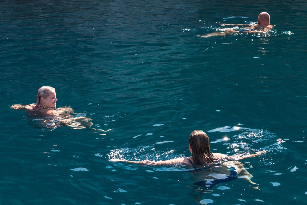 A Pequena Gruta Azul e uma Baía Escondida: Um Cruzeiro Panorâmico na Riviera de Opatija