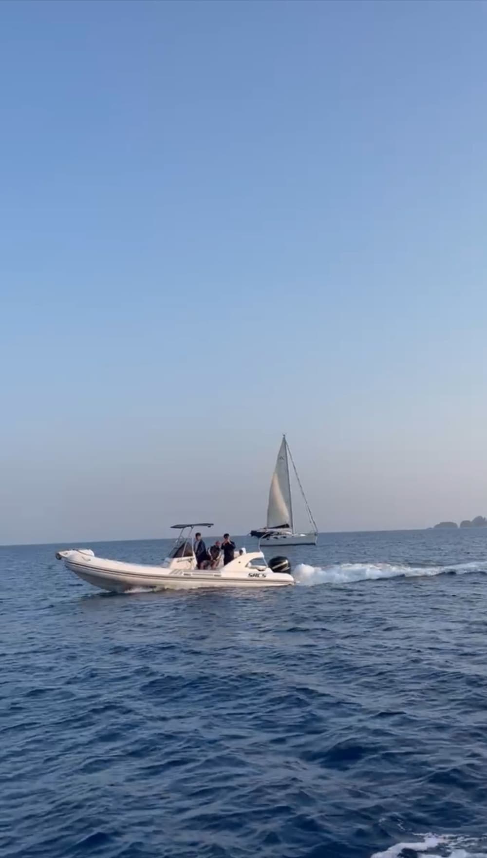 Ilhas Pontinas: O Encanto de Palmarola e Ponza em um Tour Exclusivo