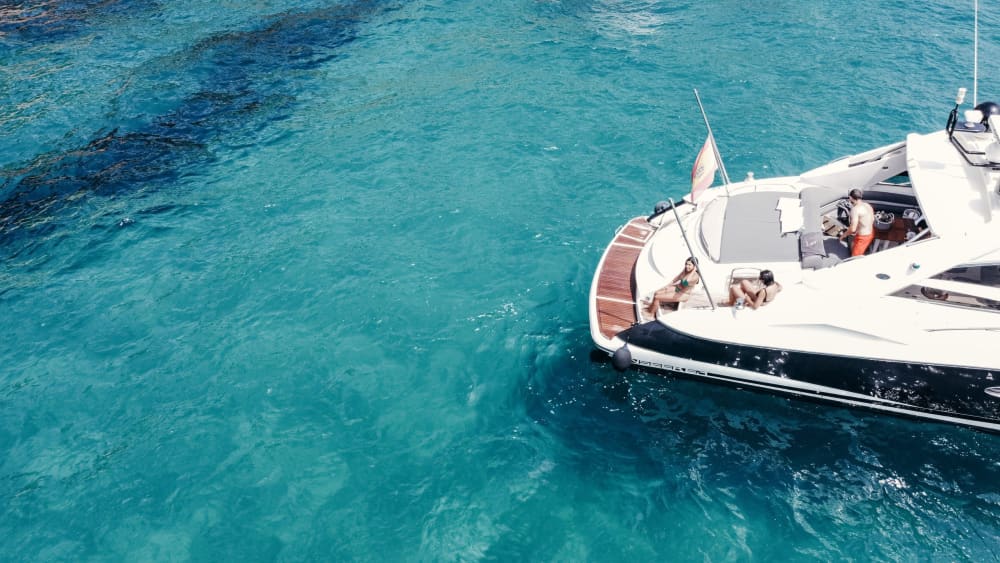 Trascorri 3 ore e 30 minuti sull'acqua a Platja d'Aro, godendoti il sole e le acque cristalline.