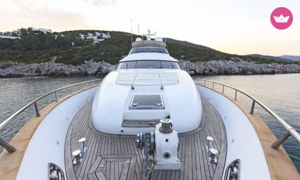 Escapade bleue tranquille : croisière d'une journée à Bodrum à bord d'un yacht de luxe
