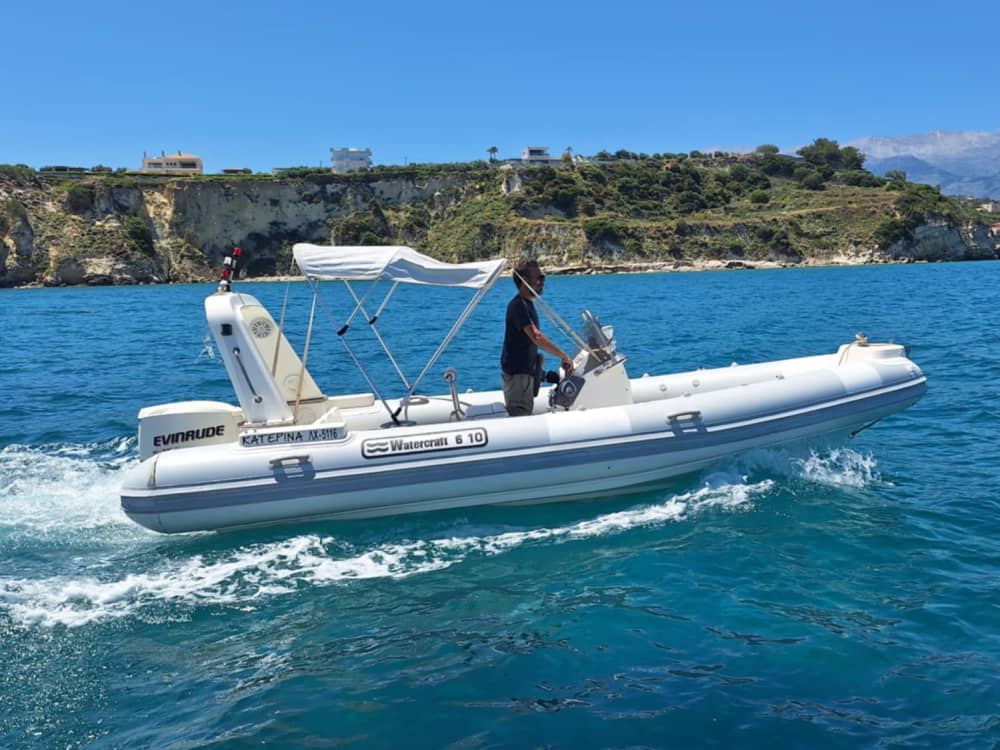 Your day in Chania: Rent a motorboat for 9h of discovery