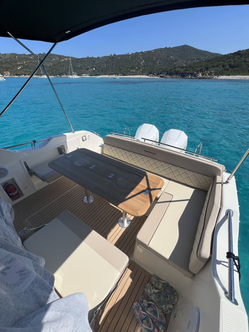 Profitez du soleil lors d'une excursion en bateau de 9 heures à Ajaccio