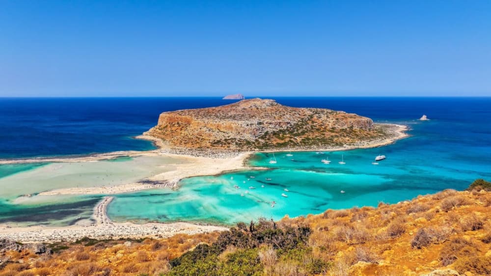 Escapade luxueuse de 6 heures en mer vers la lagune de Balos et l'île de Gramvousa depuis le port de Kolymvari