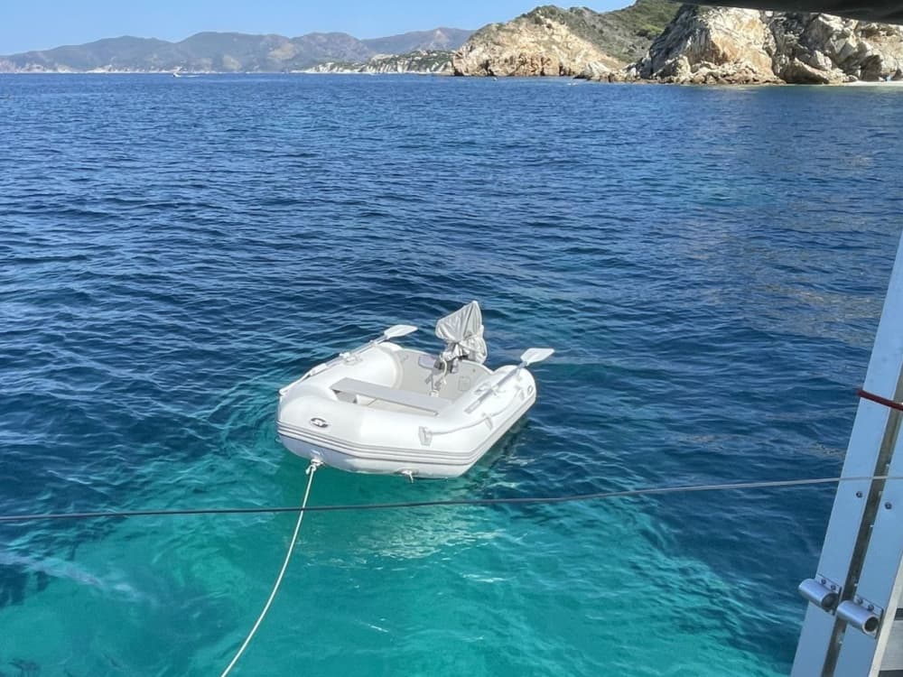 Sailing and Relax: Discover Giglio, Elba, Cala di Forno and Formiche.