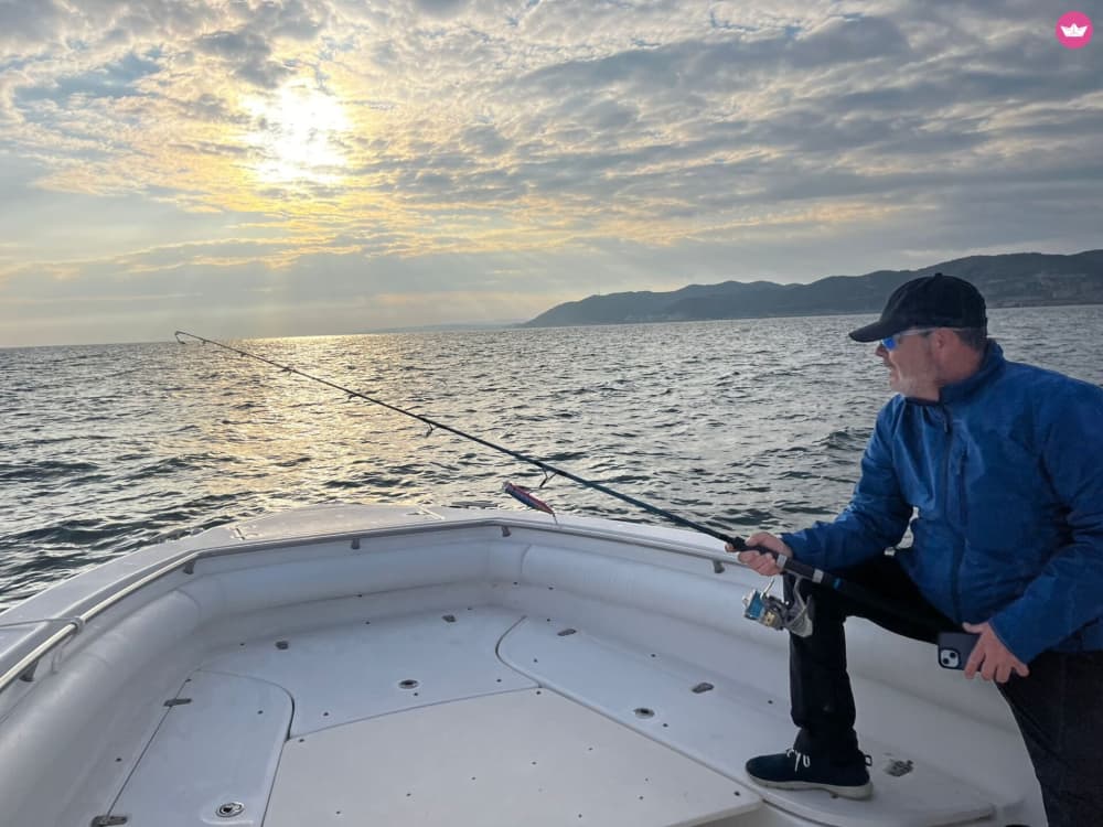 Crucero & Baño por las costas de Sitges, 4h de Relax y Placer