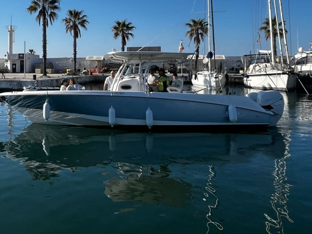 Crucero & Baño por las costas de Sitges, 4h de Relax y Placer