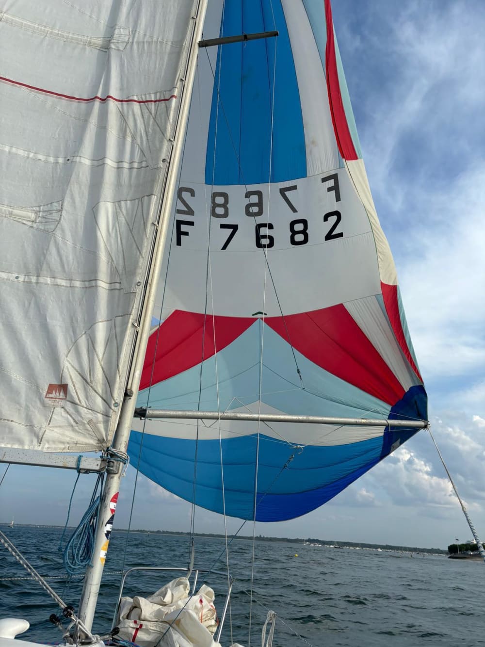 Neem 8,5 uur de tijd om de verborgen magie van Arcachon vanaf de golven te ontdekken.