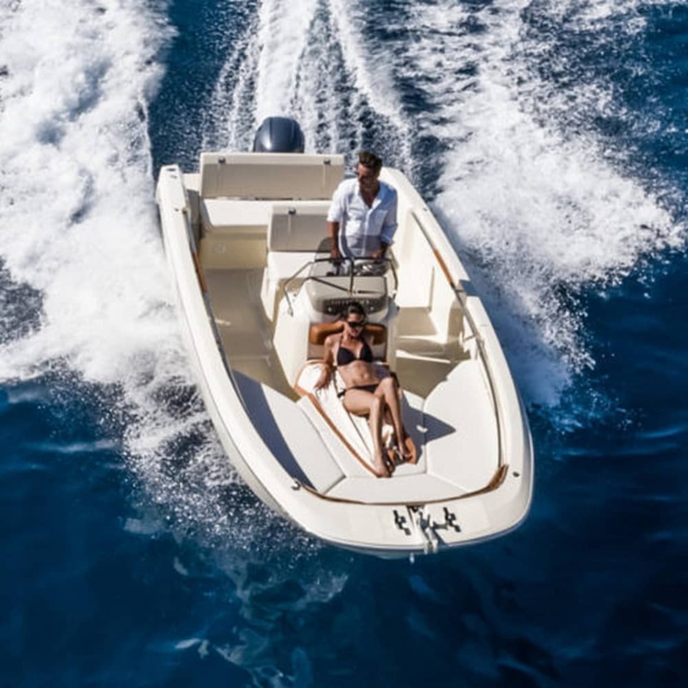 Sunset at sea: Relaxation and panoramic view