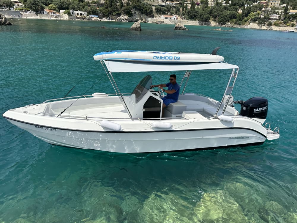 Croisière privée d'une demi-journée et exploration de grottes – Côte ouest de Corfou