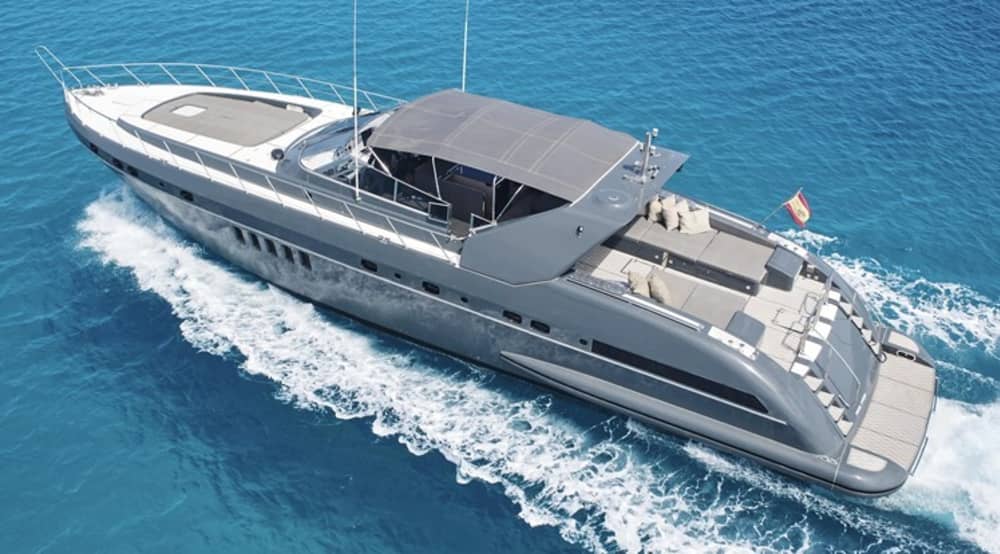 Luxury Yacht Experience in Marbella – 8h from Puerto Banús