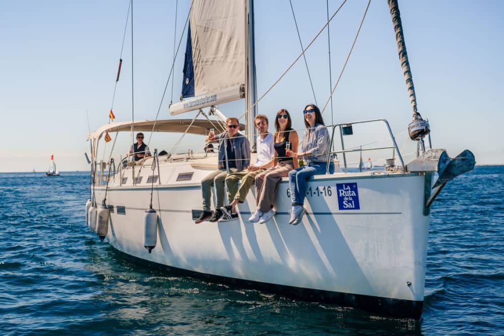 Sail & Savor: 1-Hour Barcelona Cruise with Panoramic Views