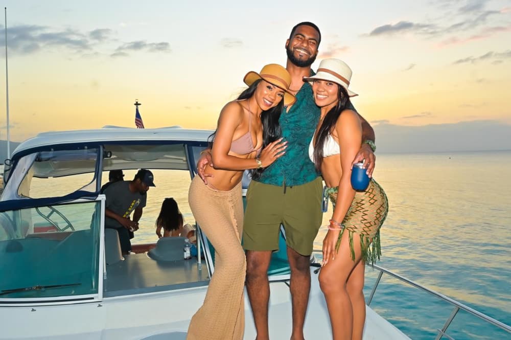 Noches caribeñas: Recorrido en barco por los bares frente al mar