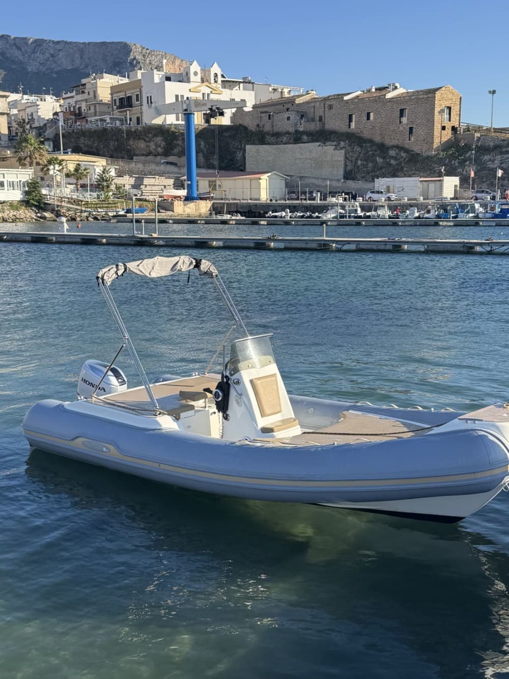 Scorci di mare: Terrasini in poche ore