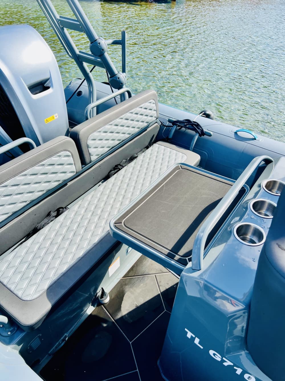 Profitez de 8h de balade en bateau à moteur à Six-Fours-les-Plages