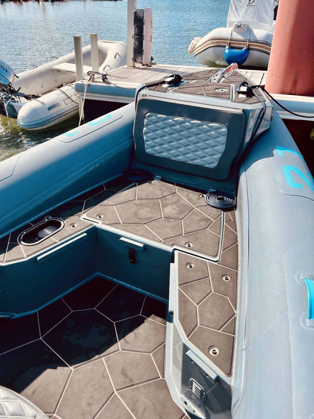 Profitez de 8h de balade en bateau à moteur à Six-Fours-les-Plages