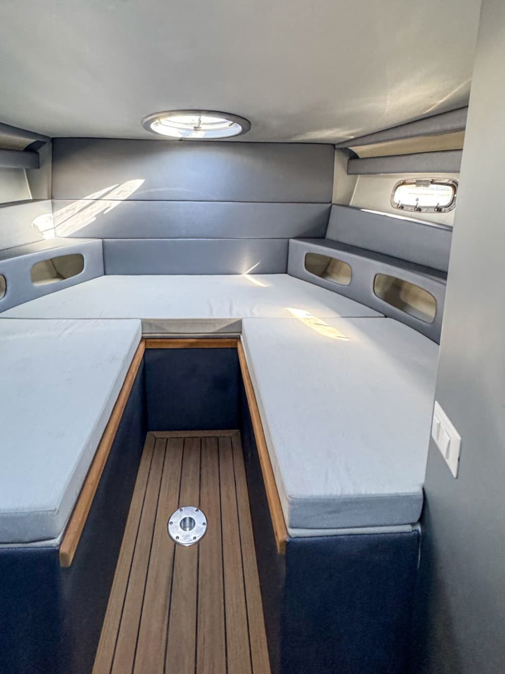 Croisière méditerranéenne de 4 heures – Détendez-vous, nagez et explorez