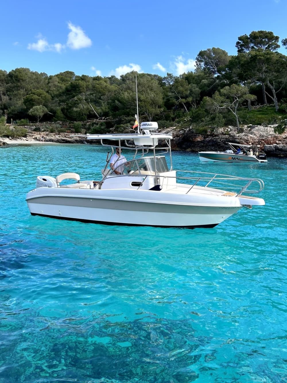 Medelhavsupplevelser: 4-timmars kryssning med snorkling och förfriskningar