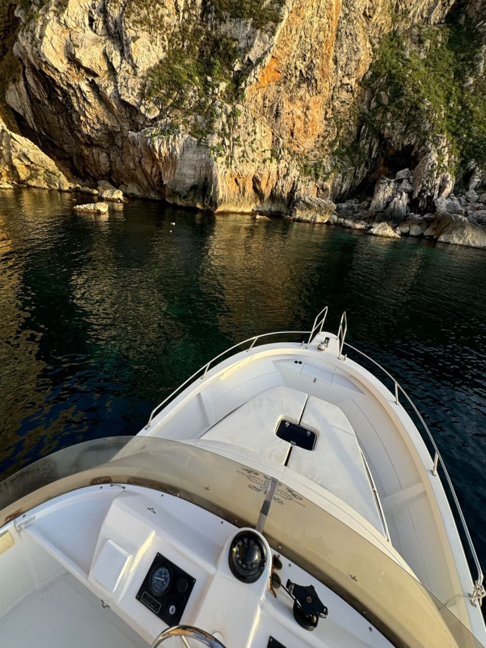 Sunset Magic in the Medes Islands – 3h Coastal Tour