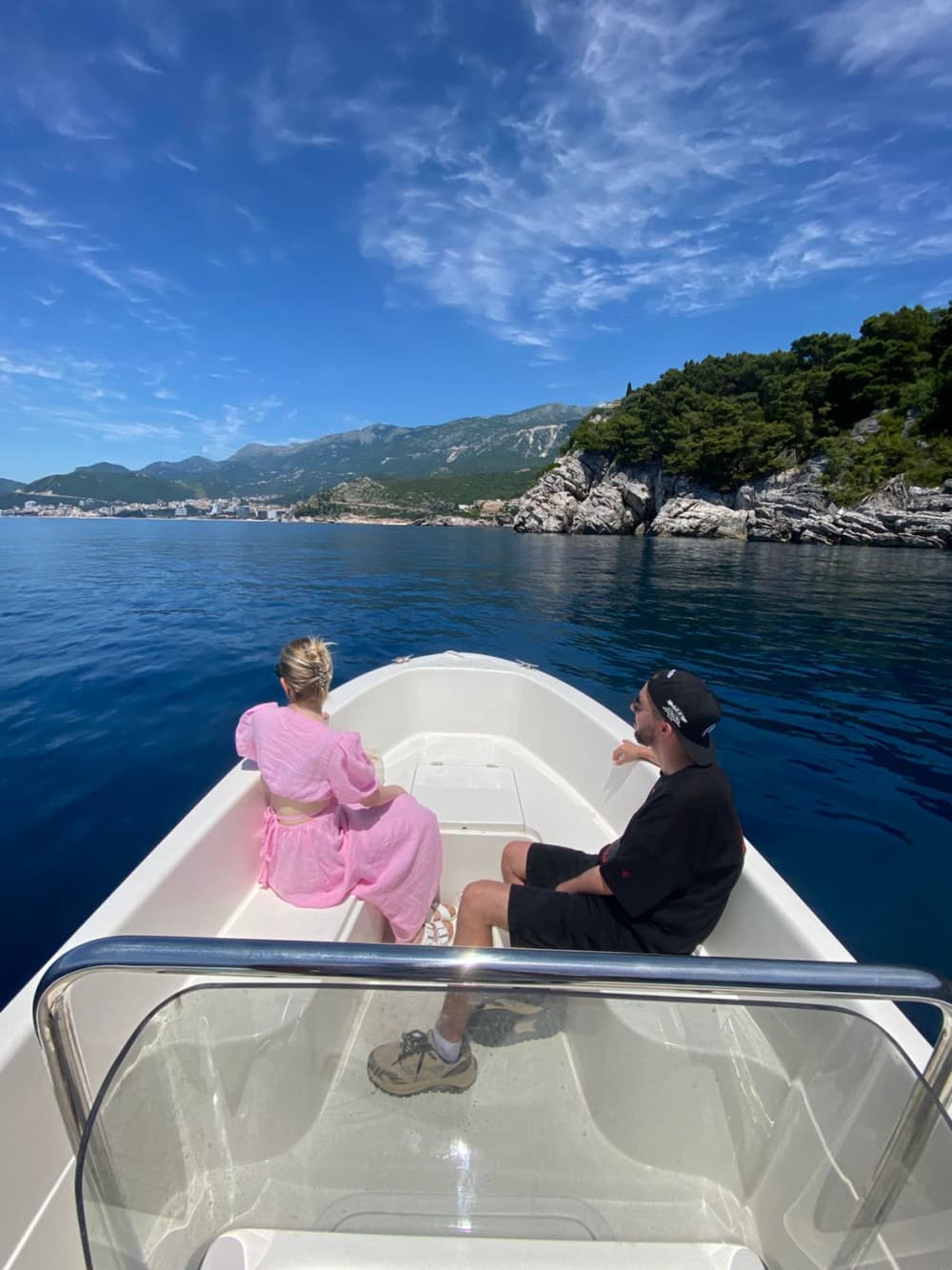 Caves & Coastline – 2h Cruise to the Blue Cave