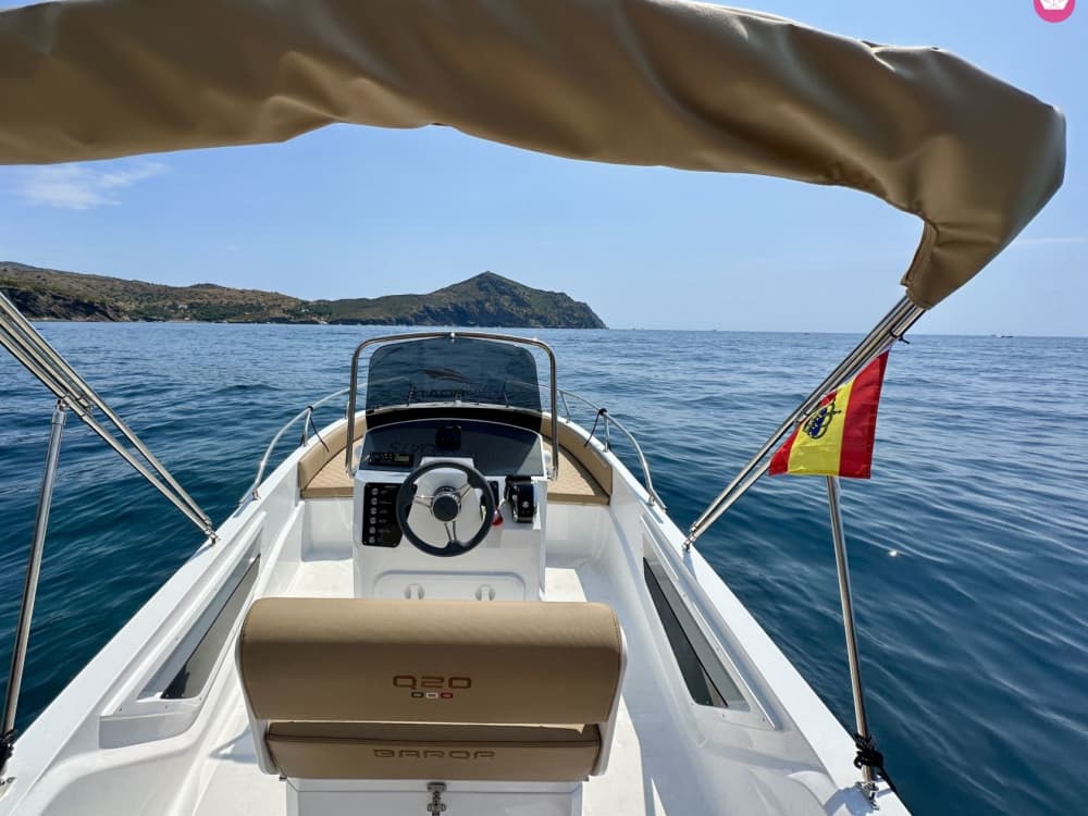 4h Escape to Hidden Coves & Crystal Waters Near Roses