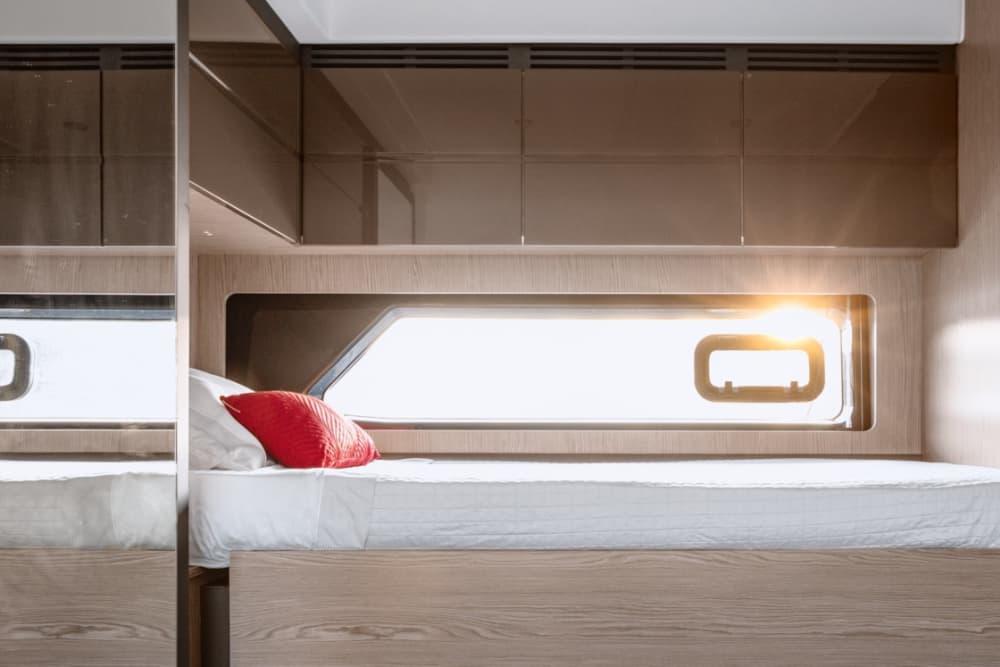 Отдохните в Ментоне: 8,5 часов солнца на моторной яхте.