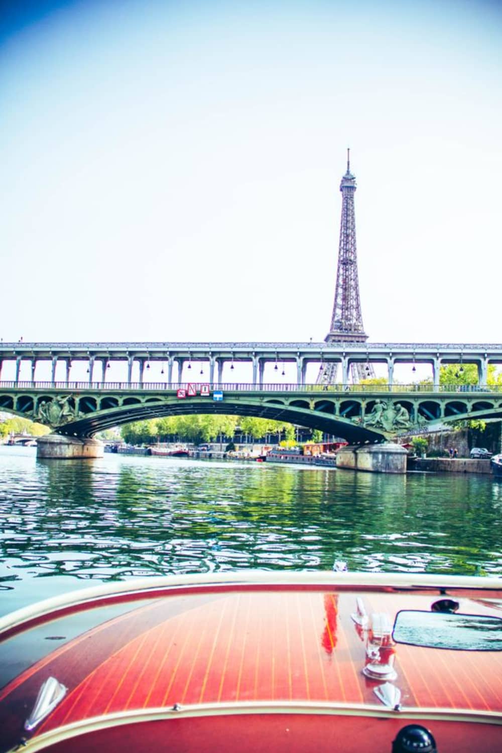 Seine-Flusskreuzfahrt: Vom Eiffelturm zum Louvre