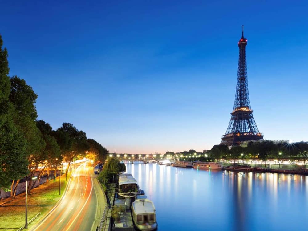 Seine-Flusskreuzfahrt: Vom Eiffelturm zum Louvre
