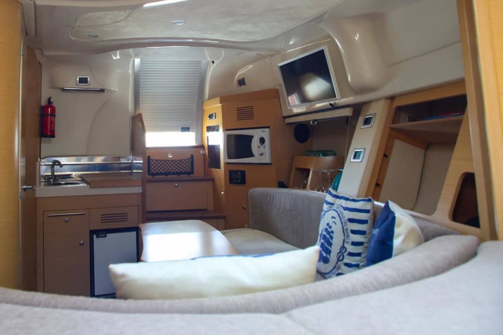 De Ibiza a Formentera – Nade, explore e jante à beira-mar.