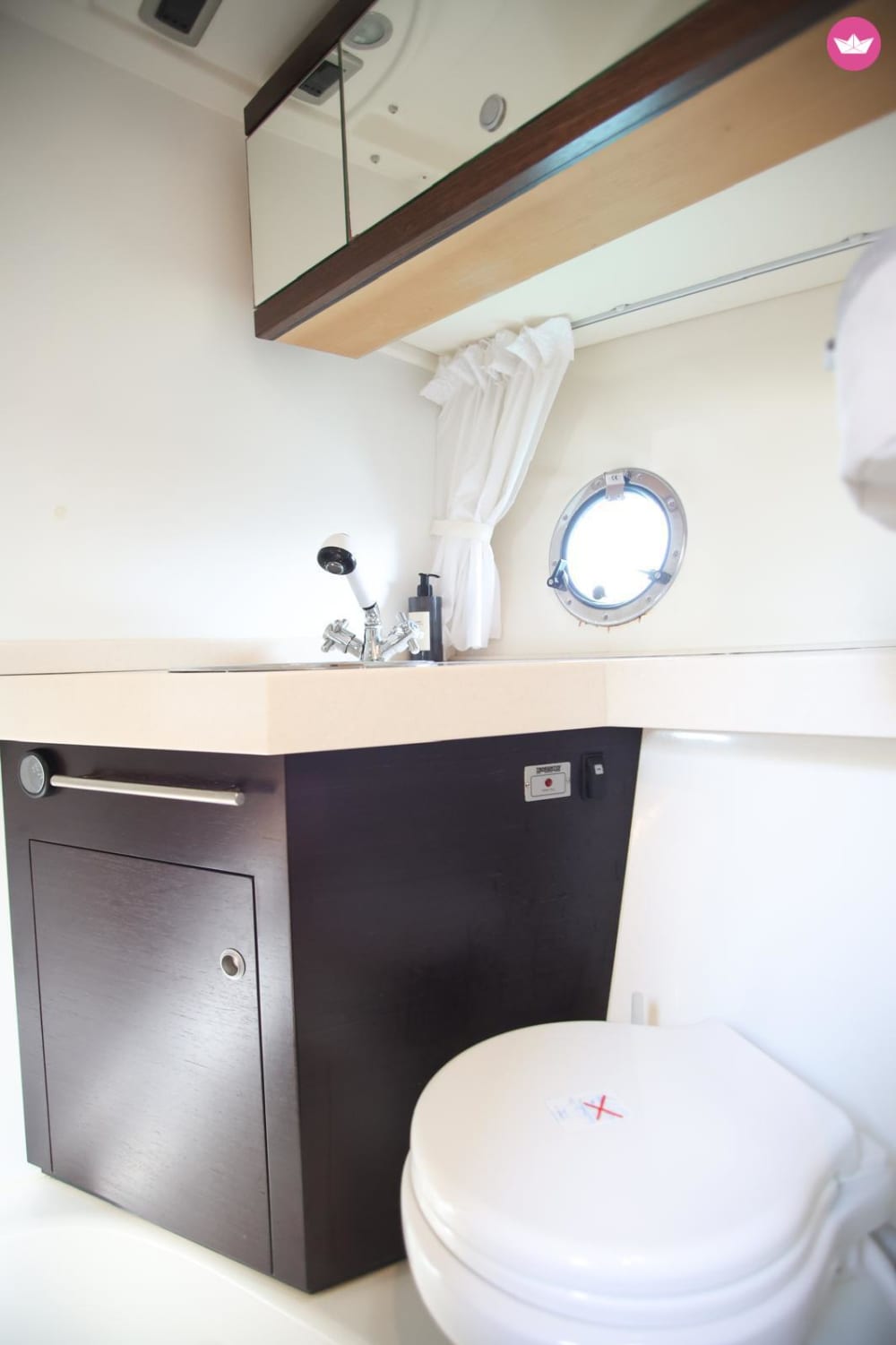 De Ibiza a Formentera – Nade, explore e jante à beira-mar.